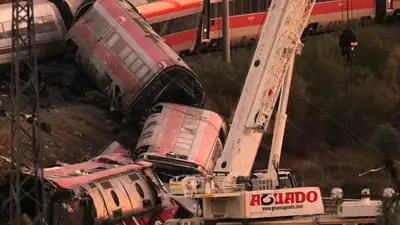 Audio reveals chilling exchange between operators before deadly collision — Spain train crash