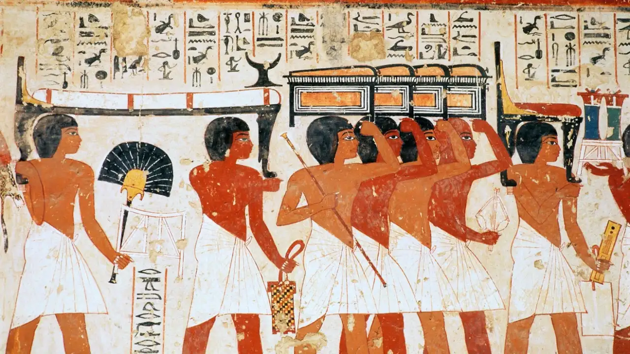 Skull fractures found on remains from the royal cemetery at Umm el-Qa’ab near Abydos suggest