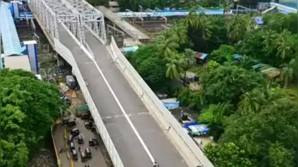 Mumbai’s long-awaited East-West Vidyavihar bridge is poised to be inaugurated mostly online