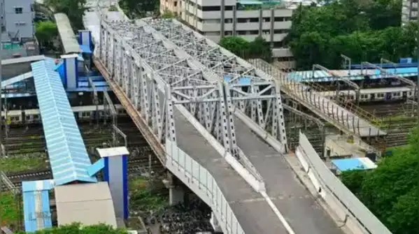 Mumbai’s long-awaited East-West Vidyavihar bridge is poised to be inaugurated mostly online