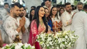 Alongside the traditional Garba, a new experience is finding space