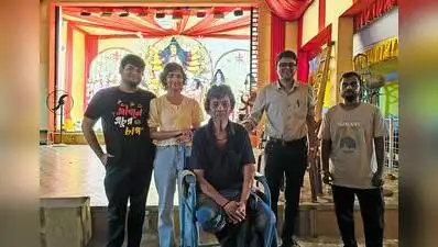 But this Durga puja , a group of junior doctors took him to a Durga: The wider industry impact