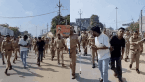 UP women constables give eve-teasers 'sticking' escort on 1-km walk to Kotwali — 'Justice