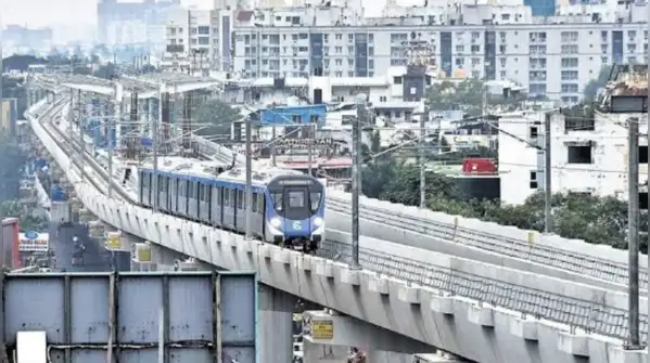 Metro systems in Singapore, Dubai and several European cities also operate driverless services