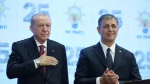 Turkish opposition stronghold falls in Erdogan's hands as Izmir mayor defects
