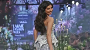 At Lakmē Fashion Week, Sara Arjun walked the ramp as a model for Anushree Reddy, showcasing