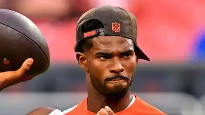 Shedeur Sanders remains the Browns' QB2 behind Deshaun Watson (Getty Images)