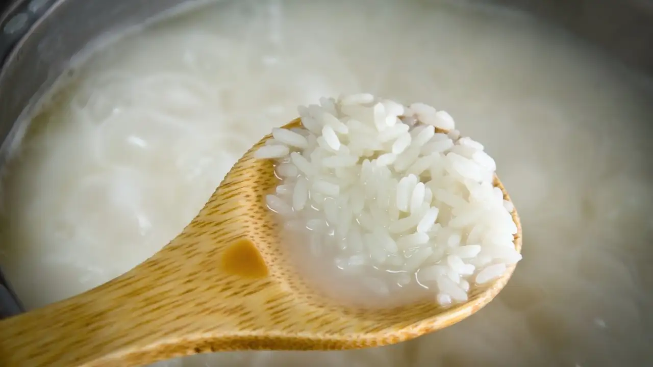 Using the same water ratio for every variety is another mistake, as different rice varieties