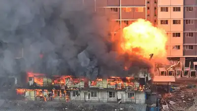 Massive fire breaks out at Mumbai's Mulund labour camp after 7 cylinders explode