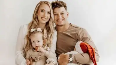 How Patrick Mahomes’ ACL rehab tested Brittany Mahomes strength at home with their 3 kidsImage