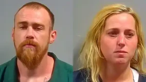 Florida woman lets 2 strangers charge their phone after they claim to be hurricane recovery