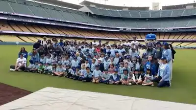 Will Smith , the Los Angeles Dodgers' All-Star catcher, was due to welcome 130 students
