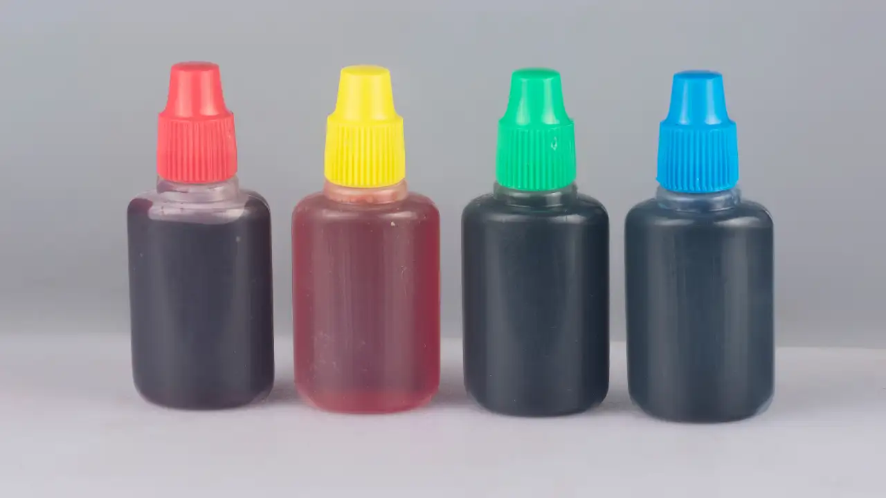 Uttar Pradesh’s Food Safety and Drug Administration (FSDA) is cracking down on food colours