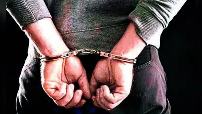 Police arrested three men on suspicion of extorting money from a motorist and assaulting