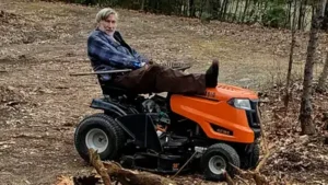 A New Hampshire groundskeeper lived in an empty trailer and mowed lawns; after his death, town