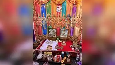 Through its emphasis on devotional music, traditional rituals and respectful participation