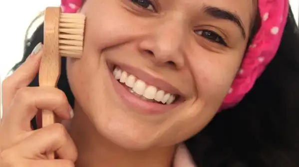 The jawline brush is having a moment: Can facial dry brushing really sculpt your confronts?