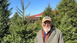 Illinois farmer John Dollinger's family hosted 10 wind turbines: The wider industry impact