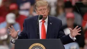 From asses to masses, Republicans wonder if Trump can still deliver secures