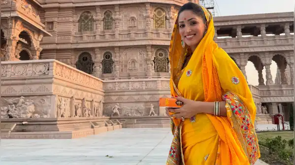 Yami Gautam’s outfit featured a stunning yellow saree during her visit to the Ayodhya Ram