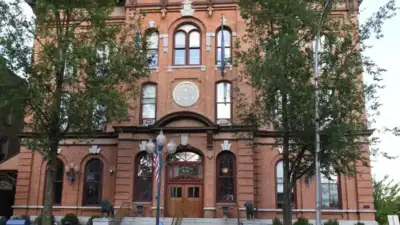 Saratoga Springs Mayor John Safford has put a proposed relaxation of demolition rules