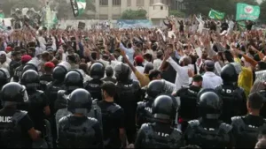 Pakistan's media regulator has warned satellite television channels against broadcasting live