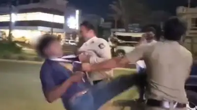 Youths attack 2 police constables, 1 arrested — Drunk fight turns violent in Bengaluru