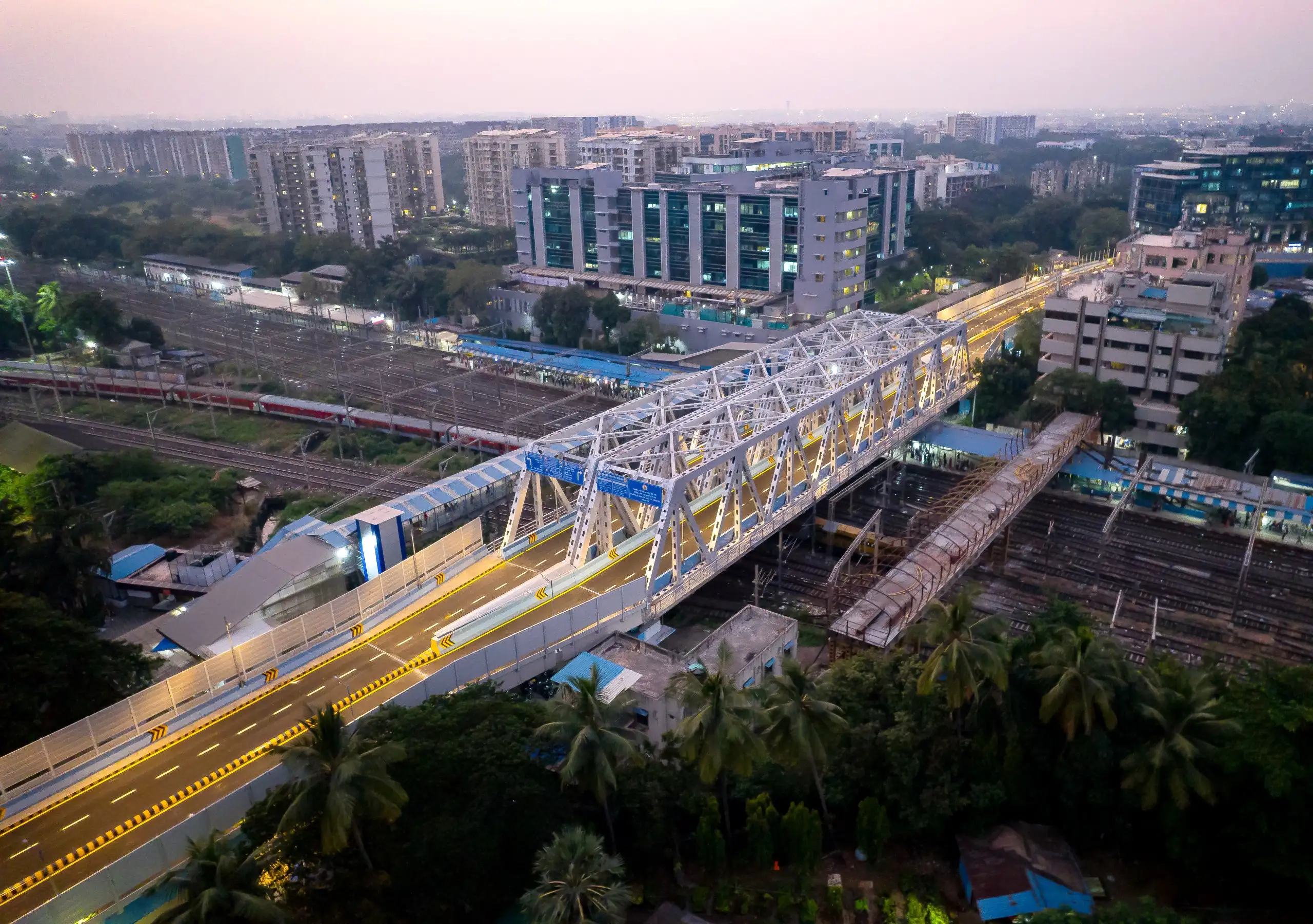 Mumbai receives 3 key flyovers: Sion, Vidyavihar, Goregaon-Mulund Link Road to open on Oct 22