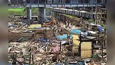 Western Railway clears 94 more structures at Garib Nagar in Bandra