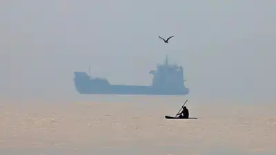 Tanker attacks in Strait of Hormuz highest in a week since Iran war began: Report