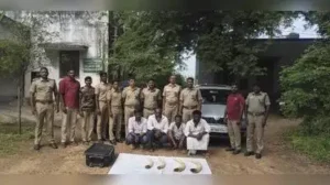 Idukki : Four people were arrested with two pairs of elephant tusks while allegedly attempting