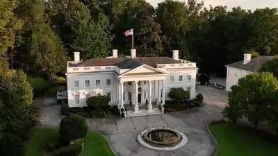 A Vietnamese immigrant bought a 23,200-sq-ft White House replica in Georgia; the $35 million