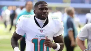 His agent, Drew Rosenhaus, recently suggested Hill could sign with an NFL team soon