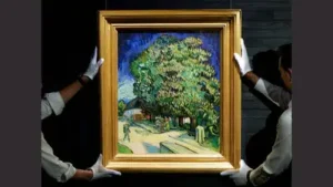 Hundreds of art lovers lined up outside a Hong Kong gallery to see a Vincent van Gogh