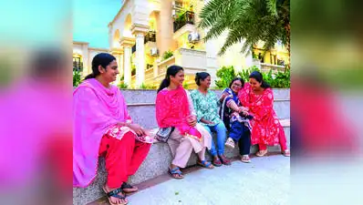 How Lucknow mohallas became societies — Open doors to gated lives