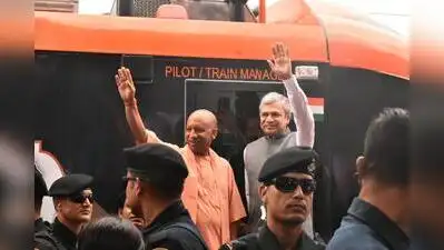Vande Bharat Sleeper train between Varanasi and New Delhi flagged off from Banaras railway